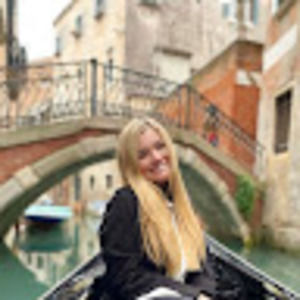 Meet your Posher, Alex